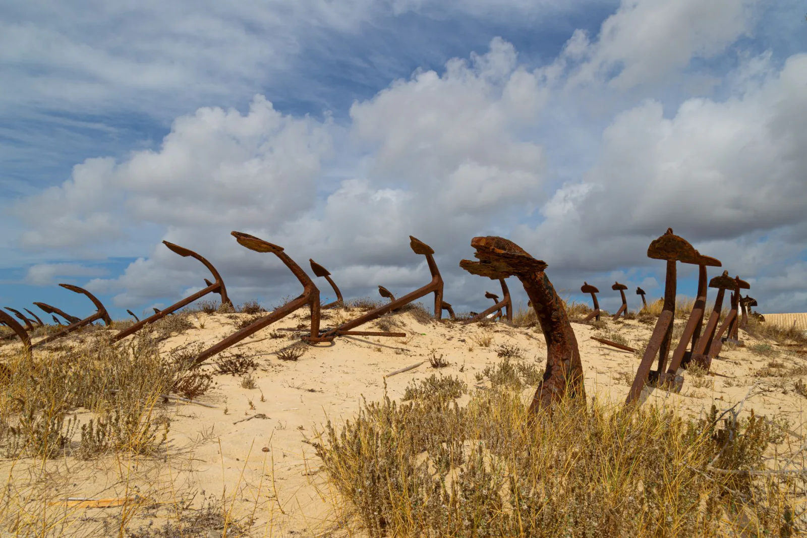 Section 'Praia do Homem Nu, Portugal: the Algarve's secret walk-in beach' — show: Tavira island Algarve Portugal sandy b