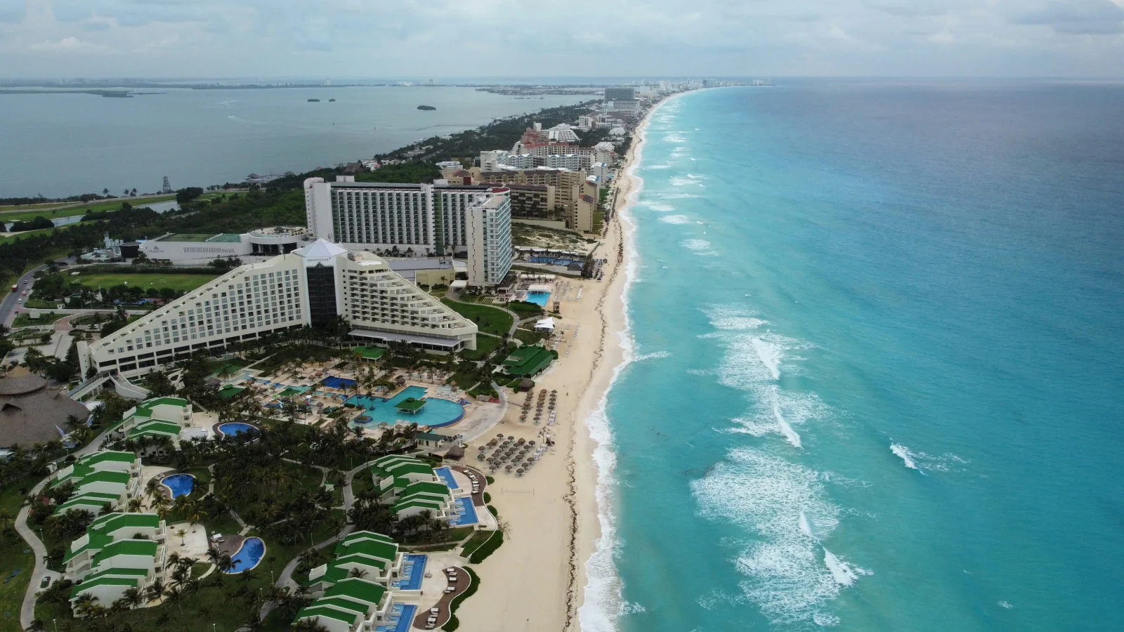 Section 'Best Time to Visit, Costs, and How to Book' in an article about Temptation Cancun Resort 2026: Honest Couples G