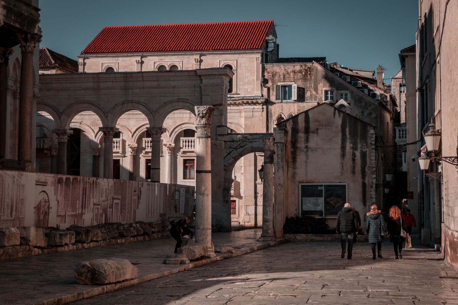 Where to stay in Split: the old town streets, Bačvice beach area and apartments near the Riva