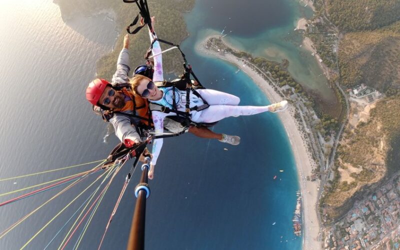 Paragliding in Ölüdeniz 2026: Prices & What to Expect