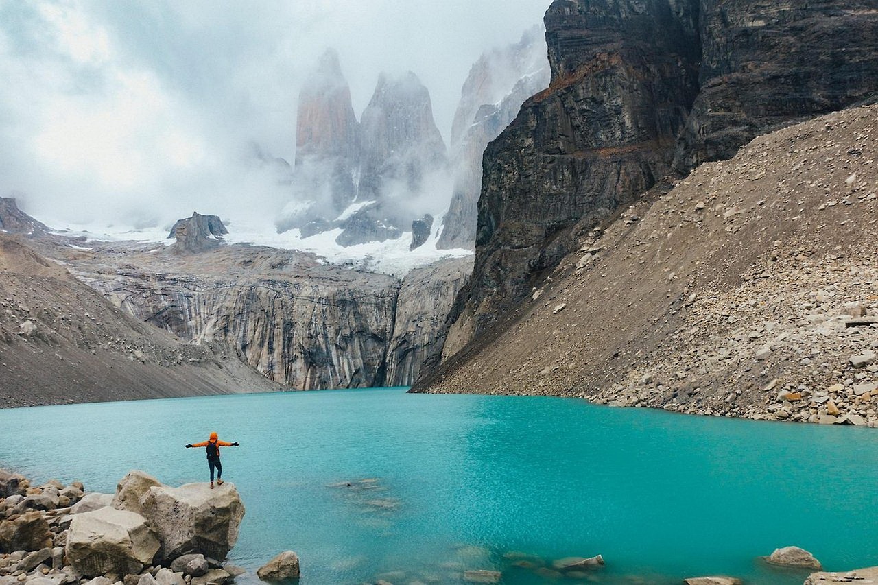 Hiker on a trail with backpack near the Torres del Paine peaks, Patagonia – Day-by-Day W Trek Itinerary (5 Days)